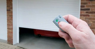 Купить автоматику для рулонных ворот Находка, цена от 2769 руб.
