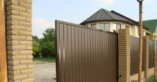 Купить откатные ворота из профнастила Находка, цена от 1777 руб.